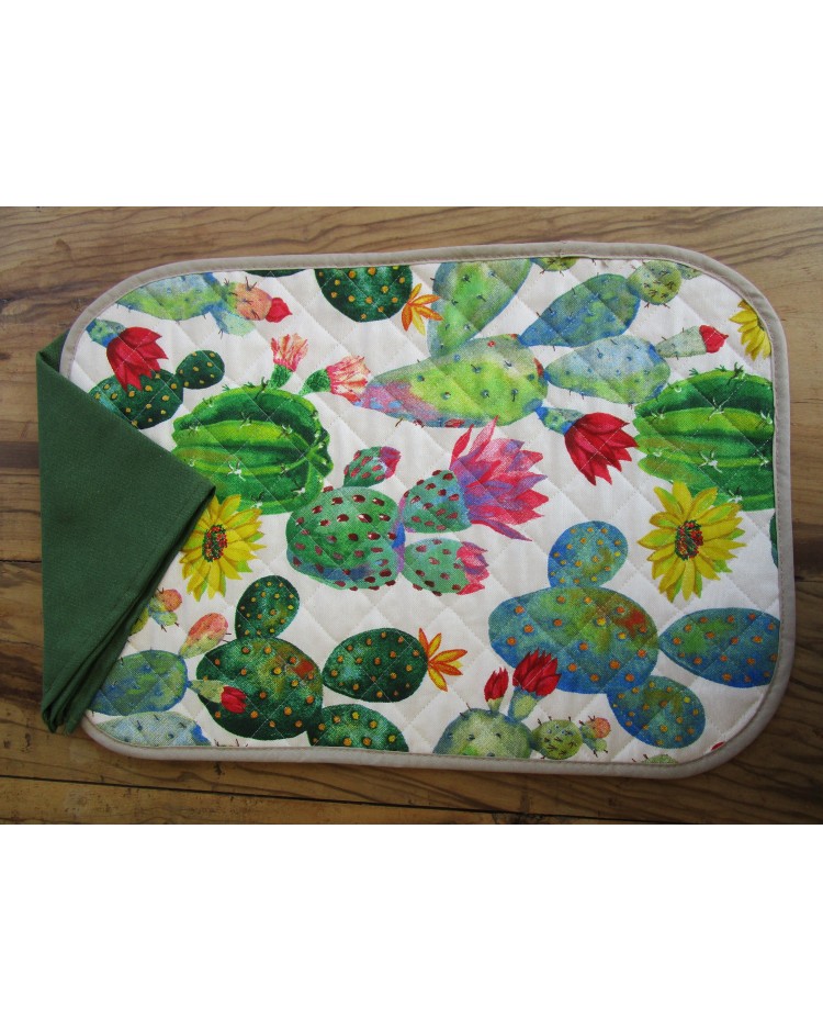 American Cotton Placemat with CACTUS Pattern Size: 50x35... 100% Cotton.... MADE IN ITALY!!!!!