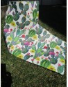 Teppich am laufenden Meter mit CACTUS-Design aus wasserabweisendem Stoff. Rutschfeste Unterseite.... 0,10 Cent Euro pro