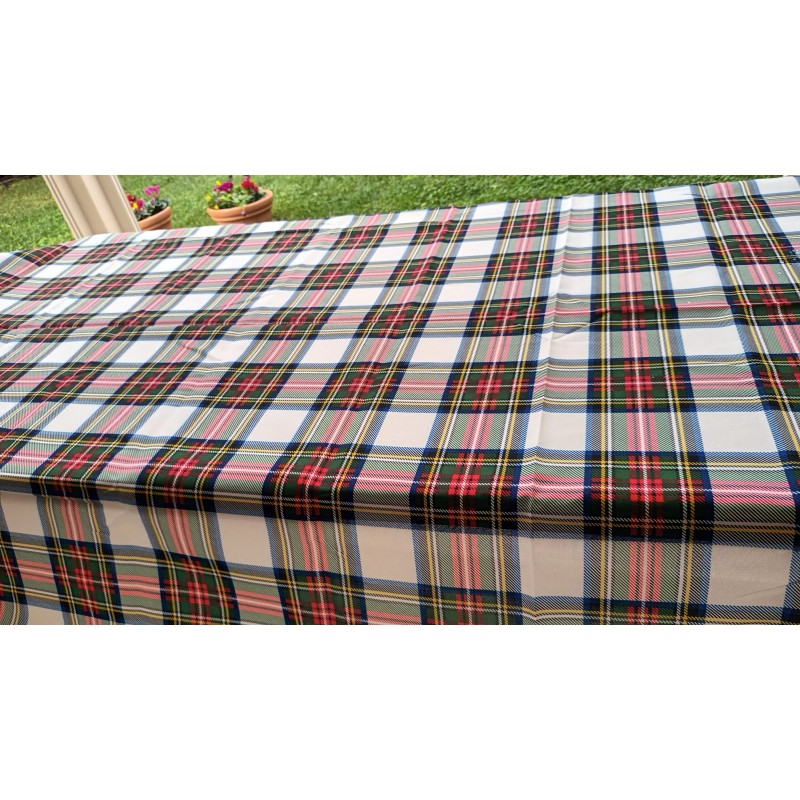 100% Water Repellent Stain Resistant Tablecloth RED AND BEIGE SCOTTISH TARTAN Design... In All Sizes...NO IRONING!!!!!