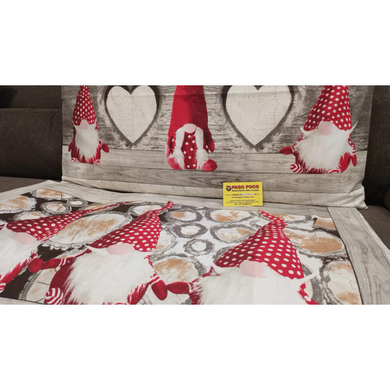 DOUBLE FACE Digital Print Bed Pillowcases ..100% Cotton CHRISTMAS ELF GNOME Design ....2 Pillowcases 52x82..MADE IN ITALY!!!