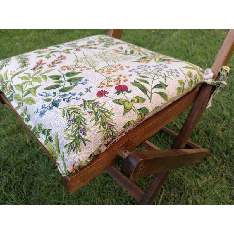Chair cover with 2 laces..Measure 40x40..Removable covers..FIORATO ERBOLARIO design..MADE IN ITALY 100% COTTON
