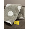 Karierte Lammfelldecke aus weicher und warmer Mikrofaser. TAUPE POLKA DOT FANTASY. GRÖSSE: Doppelt. Halbquadrat. EINZELN